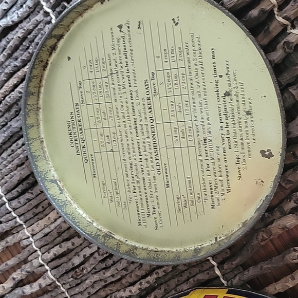 Quaker Limited Edition 1990 tin - Picture 4 of 6